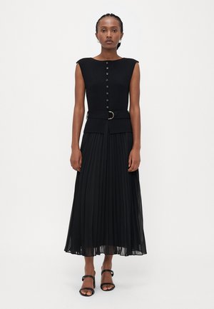 LELANI PLEAT HEM MIDI DRESS - Vestito casual - black