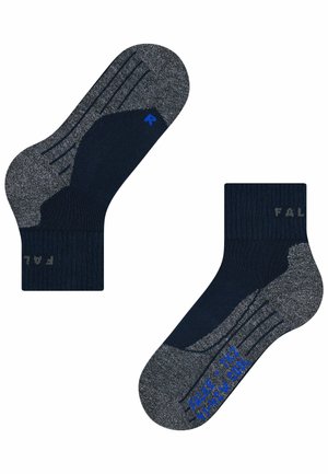 Marineblaue und graue Socken mit geripptem Bündchen, verstärktem Fersenbereich und strukturiertem Oberflächenmaterial; mit blauer Beschriftung für Größen- und Markendetails.