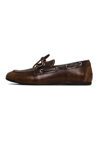 HANDCRAFTED CLASSIC - Boat shoes - brown