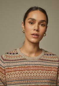 Laura Ashley CREW NECK - REGULAR FIT - Svetrík - neutral