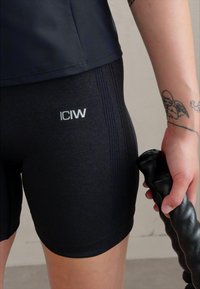ICANIWILL SOFT - Leggings - black