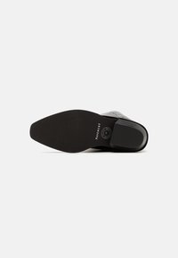 Pavement CALLISTA - Stivali texani / biker - black