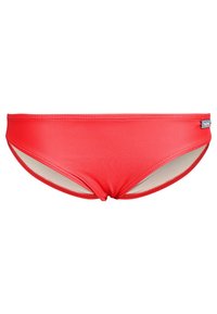 Parte de baixo de bikini vermelho, feita de tecido suave, com corte baixo, costuras planas e uma pequena etiqueta de logotipo de lado.