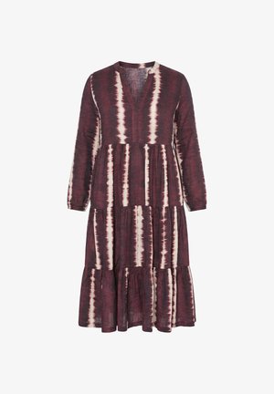 Abito midi a maniche lunghe a balze con scollo a V, caratterizzato da strisce verticali tie-dye color marrone ruggine e crema su tessuto leggero.