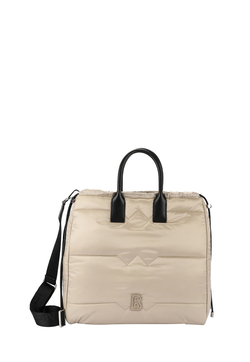 Béžová padded kabelka s čiernymi koženými akcentmi, dvojitými hornými uchami, odnímateľným ramenným popruhom a logom na spodnej strane.