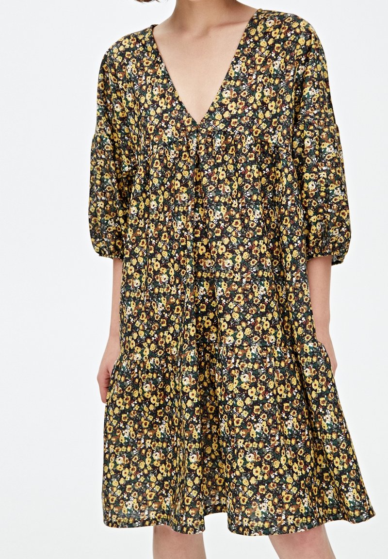 PULL&BEAR Vestito casual - dark green