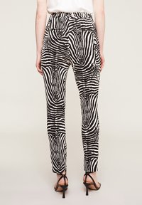 Motivi Tygbyxor - black