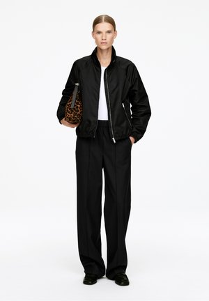 ELASTIC WAIST  - Stoffhose - black
