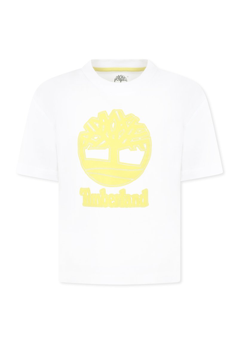 Witte katoenen t-shirt met een groot geel omlijnd Timberland boomlogo en tekst eronder. Korte mouwen en een klassieke ronde hals.