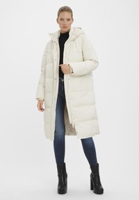 Vero Moda VMERICAHOLLY  - Kaput ispunjen paperjem - birch