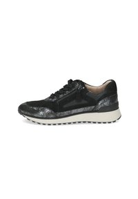 Sneaker con un design testurizzato nero, dotato di lacci e una cerniera; ha una suola bianca con trazione per comfort e stile.