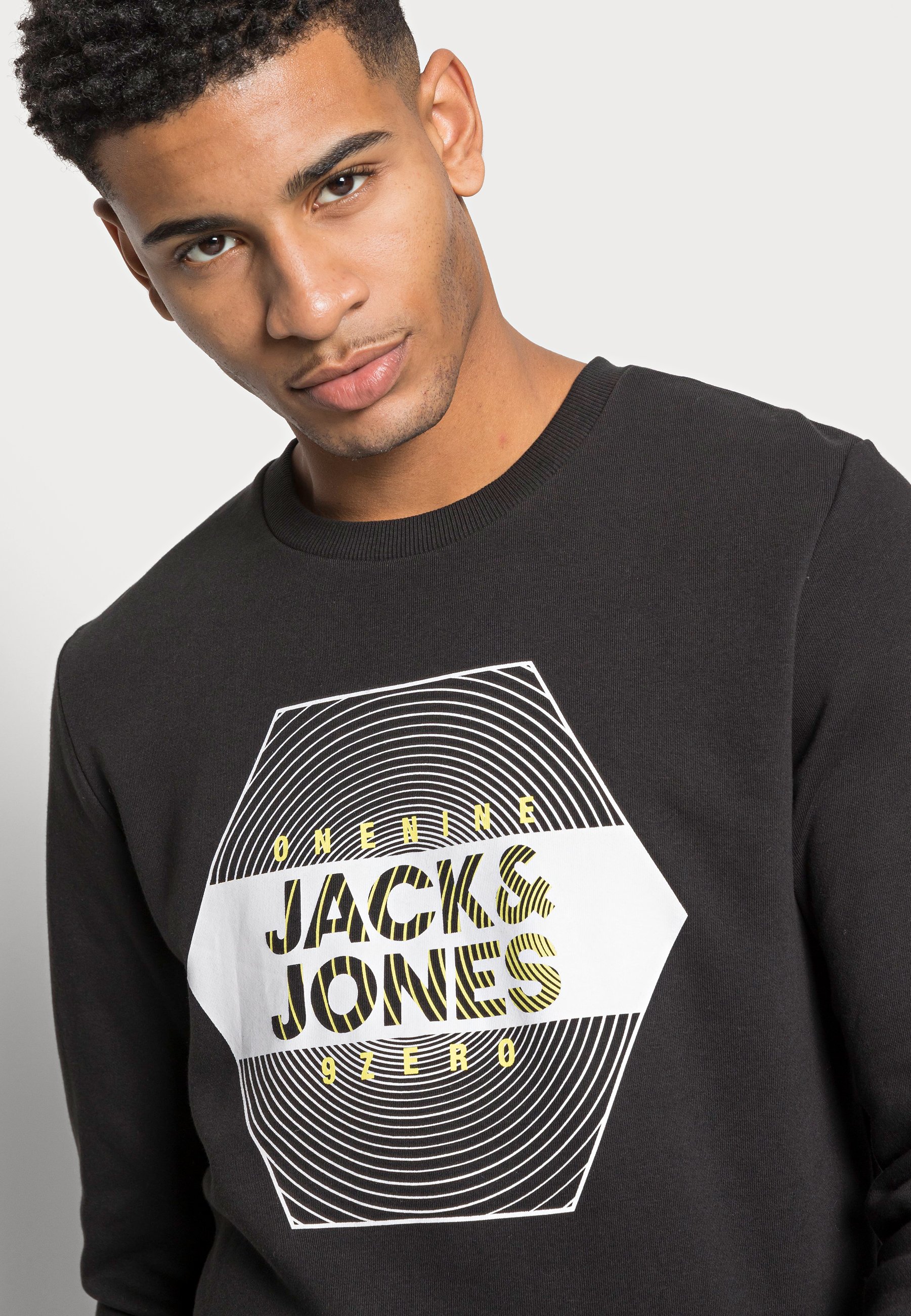 Jack \u0026 Jones JCOROLLO CREW NECK 