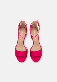 Tamaris Sandali con tacco - red