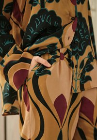 Next WIDE LEG TALL  - Auduma bikses - brown