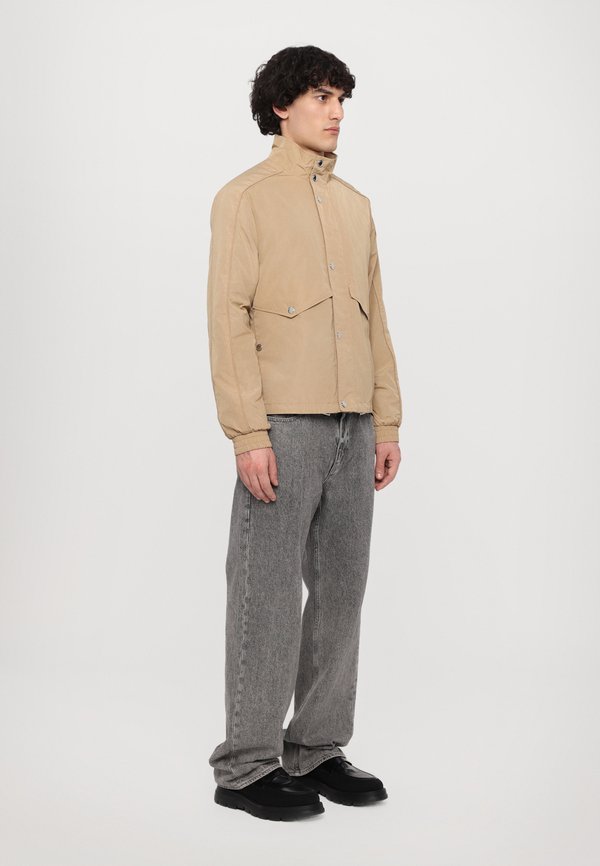 MOCK NECK - Summer jacket - cafe3