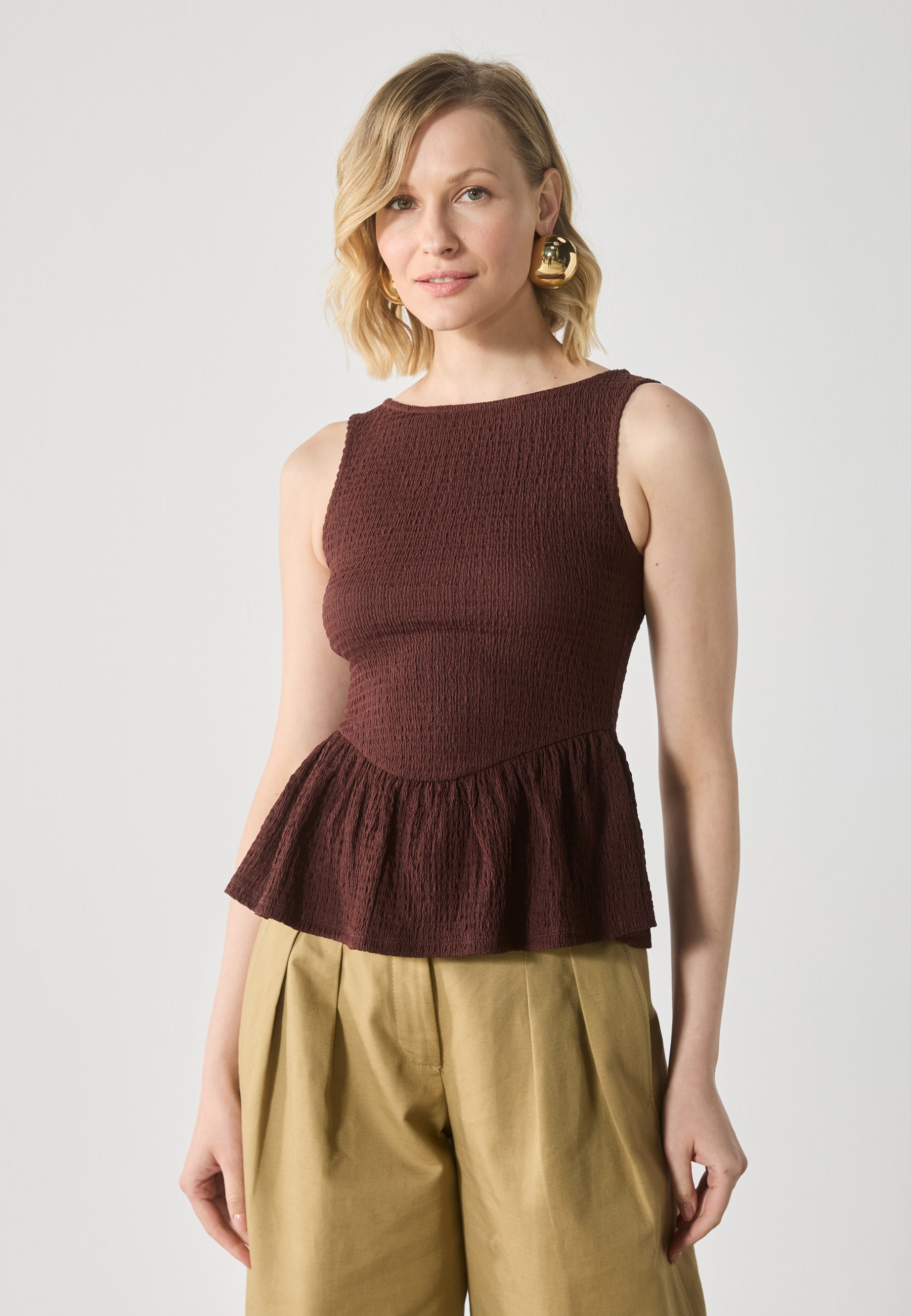 売れ筋商品|||アンナ フィールド Tシャツ レディース トップス Top - bitter chocolate Anna Field Top - bitter chocolate/dunkelbraun - Zalando.at