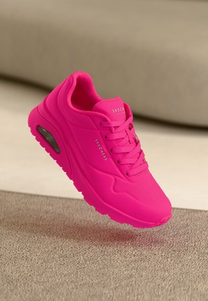 UNO - Trainers - hot pink