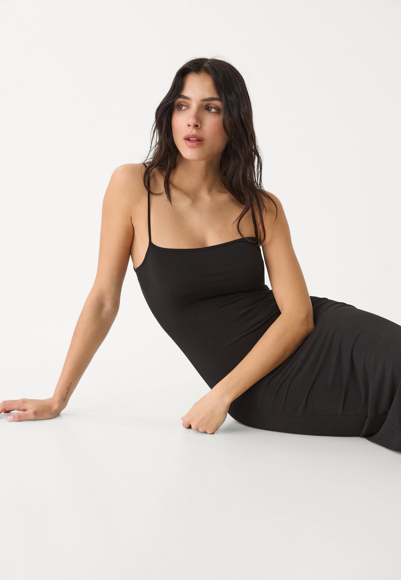 stradivarius mesh maxi dress Stradivarius Layered Mesh Maxi Dress In Black