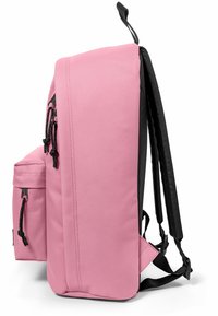 Eastpak OUT OF OFFICE - Zaino - crystal pink