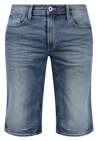 Shorts de mezclilla en un tono azul claro. Con cinco bolsillos, cierre frontal de botón, trabillas para cinturón y una textura ligeramente desgastada.