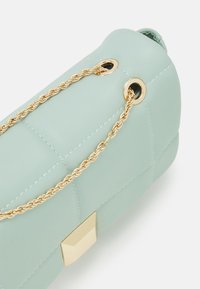 NAF NAF Borsa a tracolla - mint