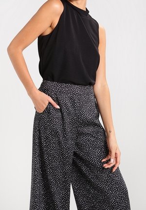Banana Republic Top - black