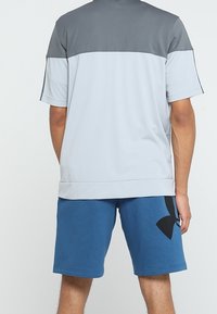 Under Armour Camiseta estampada - grey