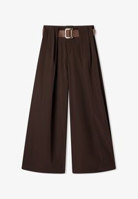 Non selezionato, testa moro