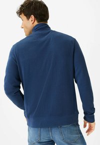 BRAX STYLE SAVIO - Strickpullover - indigo