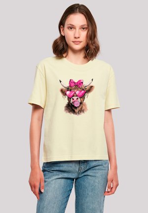 HIGHLAND COW VALENTINSTAG SONNENBRILLE - Print T-shirt - softyellow