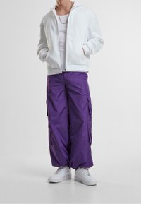 Urban Classics Sudadera con cremallera - white