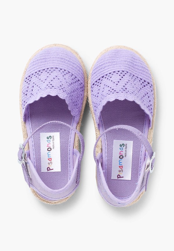 CON HEBILLA – Riemchenballerina – lila