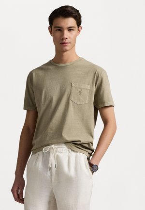 CUSTOM SLIM MINERAL-DYED POCKET T-SHIRT - T-shirt - bas - olive