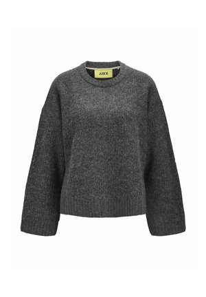 Harmaa lyhyt neulepaita, joka on valmistettu teksturoidusta neuloksesta. Ominaisuuksiin kuuluu pyöreä pääntie ja leveät hihat. Merkki näkyy päänsisäpuolella.