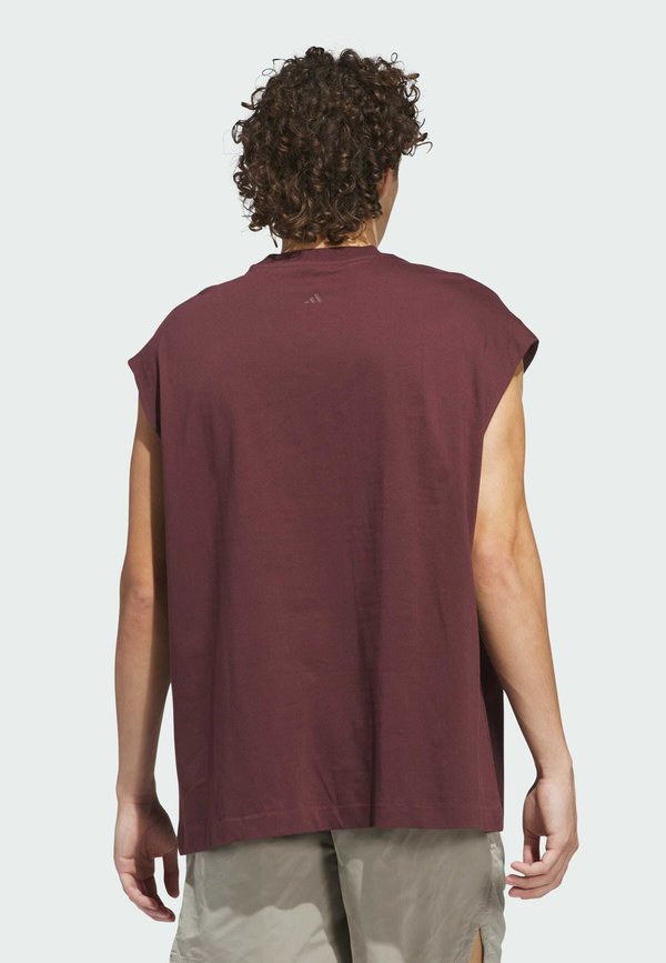 BASKETBALL SLEEVELESS - Print T-shirt - aurora ruby2