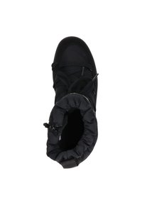 Zwarte geïsoleerde boot met een hoge, zachte kraag en een gestructureerd oppervlak. Voorzien van zwarte veters en een diagonale rits voor een veilige pasvorm.