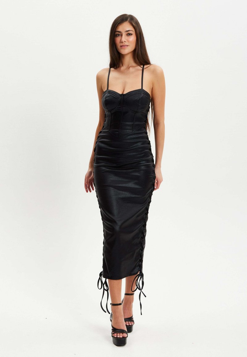 Liquorish FOIL EYELET  - Shift dress - black