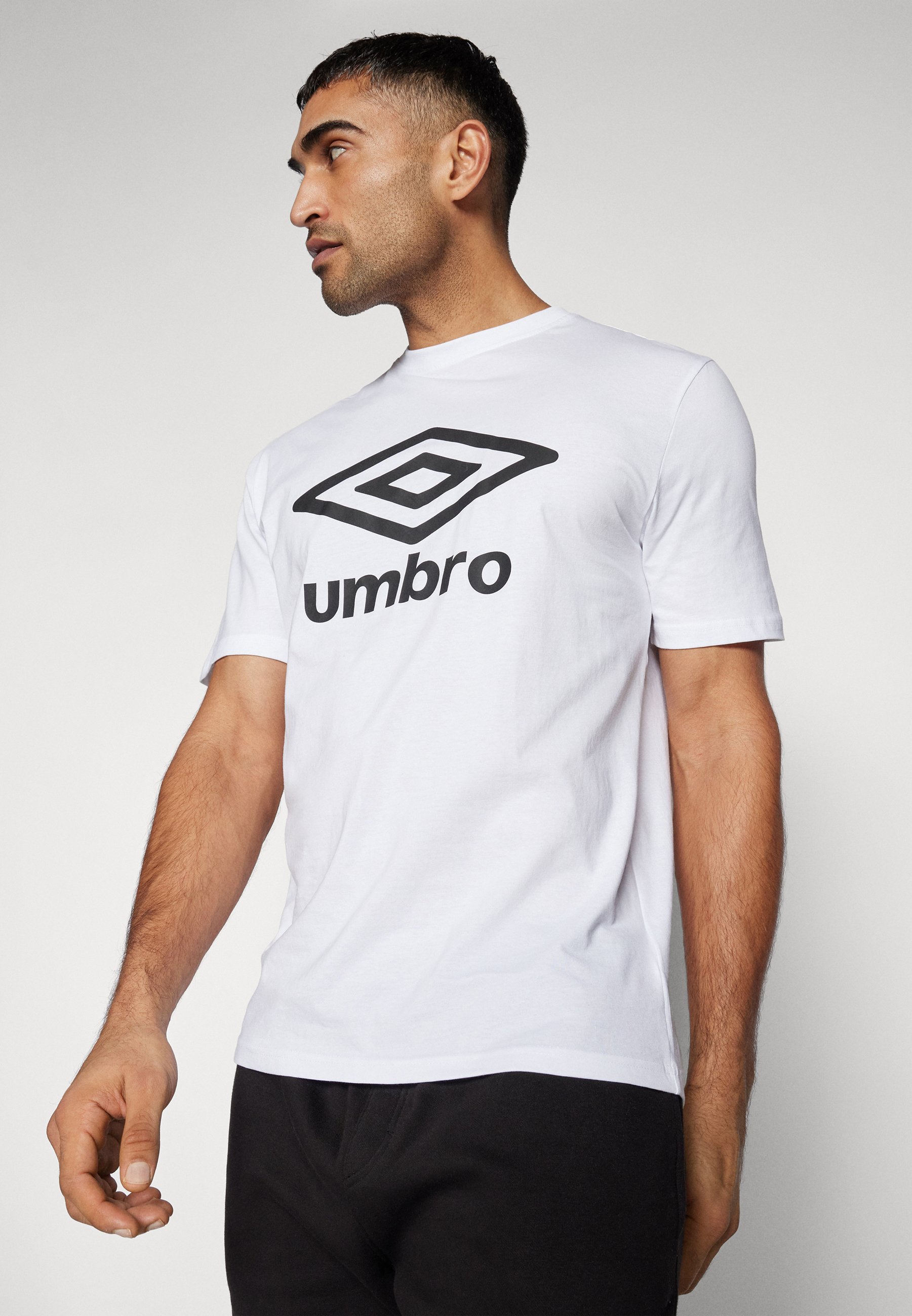Umbro TEAM - T-Shirt print - white/black/weiß - Zalando