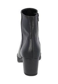 Boots negri din piele, până la gleznă, cu fermoar, toc conic înalt și textură netedă. Dispune de un vârf rotund și o siluetă elegantă.