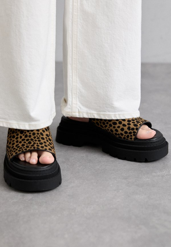 KENDRA SLIDE - Heeled mules