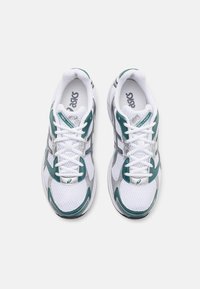 ASICS SportStyle GEL-1130 UNISEX - Sapatilhas - white/dark neptune