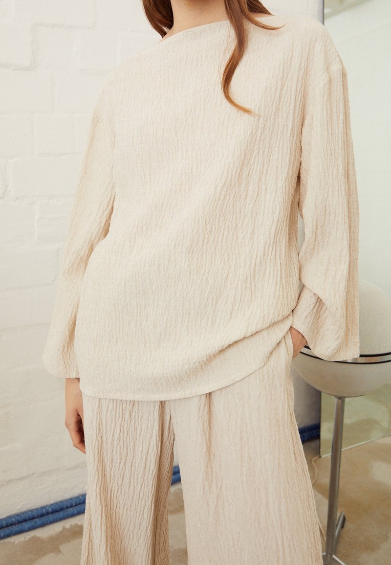 By Malene Birger Bluse - beige