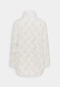 Vero Moda Petite Zimní kabát - off-white