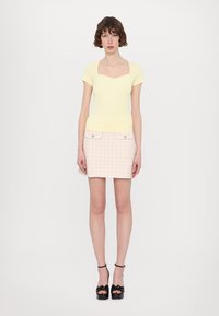 Maje MOKA - T-shirts basic - jaune