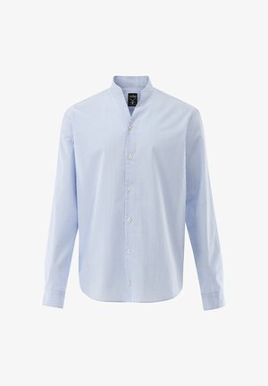 Hellblau-weiß gestreiftes Hemd mit langen Ärmeln, Knopfleiste vorne und Stehkragen.