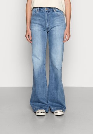 Flared Jeans - light-blue denim