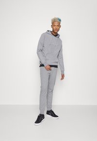 CLOSURE London TRACKSUIT SET - Sweatshirt com capuz - grey marl