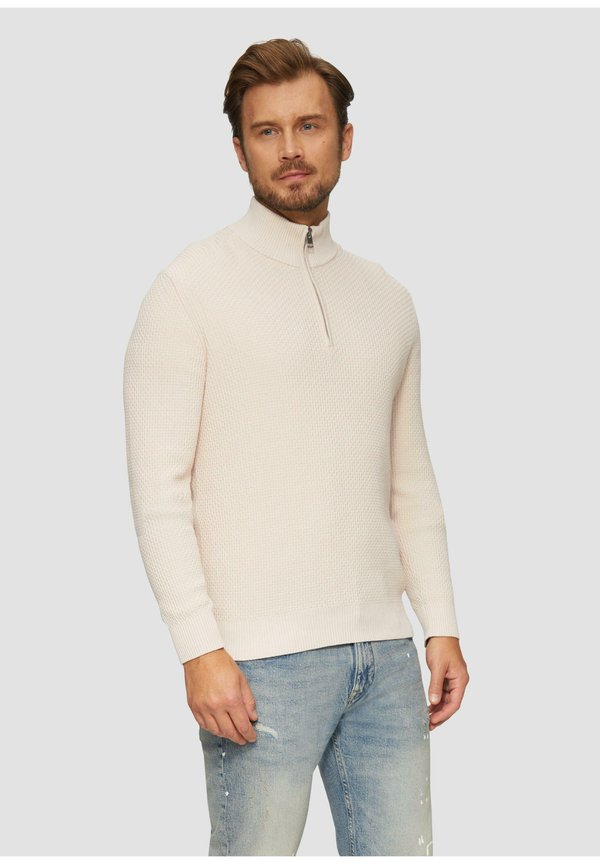 STRUKTURIERTER MIT TROYERKRAGEN - Strickpullover - wollweiß