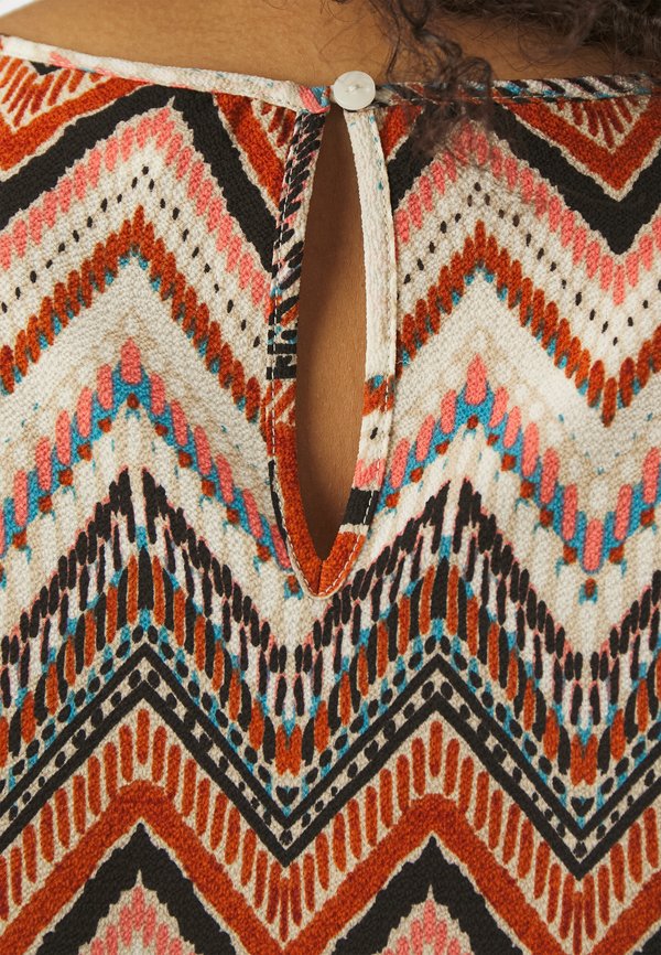 CARVICA LIFE  - Print T-shirt - cloud dancer3