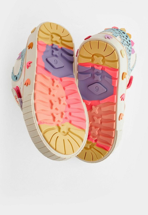 CHARACTER  FIT (F) – Lauflernschuh